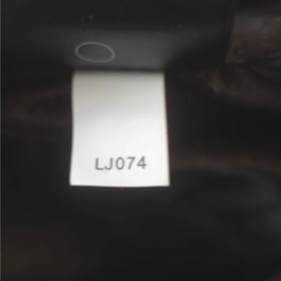 T Tahari Kate Wool Blend Overcoat Ruffle Black Size 2X - Picture 8 of 8